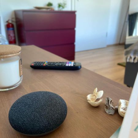 Urban Jungle Apartment In Kassel + Netflix Esterno foto