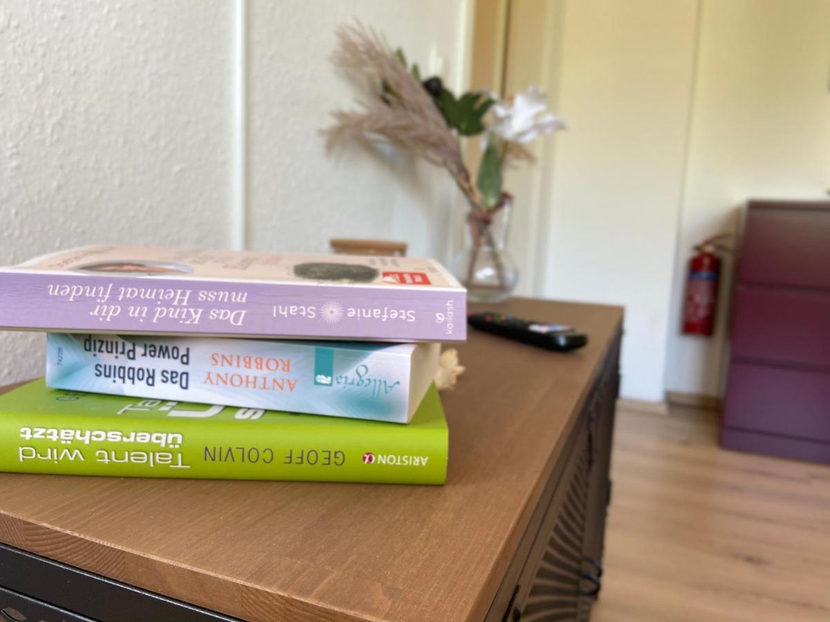 Urban Jungle Apartment In Kassel + Netflix Esterno foto