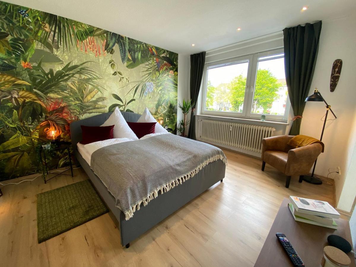 Urban Jungle Apartment In Kassel + Netflix Esterno foto